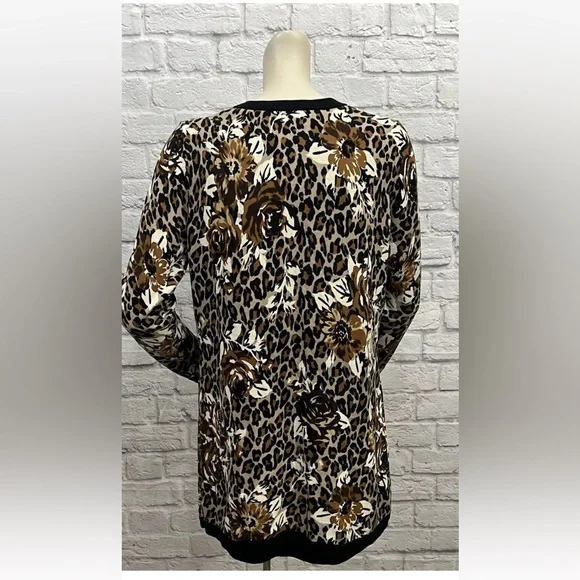 ISAAC MIZRAHI LIVE! BLACK & BROWN FLORAL ANIMAL PRINT CARDIGAN SWEATER SIZE M - Picture 3 of 4